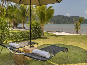 Peninsula Beach Resort