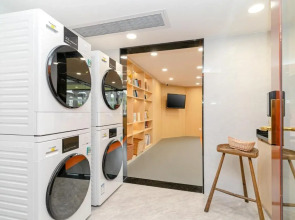 Guangdong Victory Hotel - Free shuttle bus to exhibition center during Canton Fair