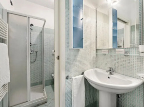 Anna Station 200m From the sea