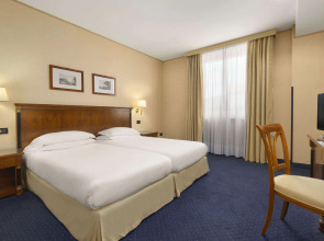 Ramada by Wyndham Naples