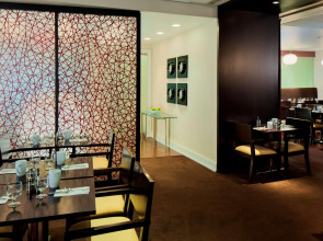 Отель DoubleTree by Hilton Metropolitan - New York City