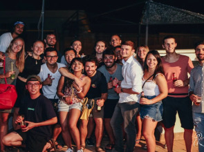 Black Swan Hostel Sevilla