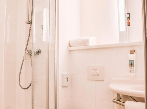 ibis Frankfurt Airport