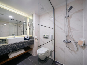 Hôtel l'Elysée Val d'Europe