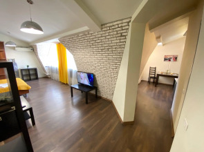 ЖивиТУТ на улице Максима Горького