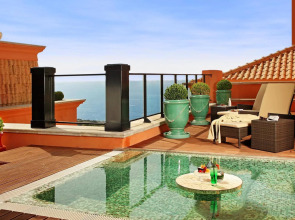 Grande Real Villa Italia