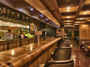 Lakeside Inn and Casino