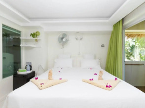 Mama Beach Residence