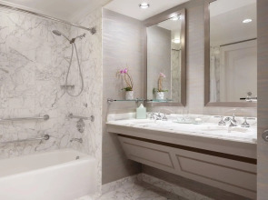 The Ritz-Carlton, Sarasota