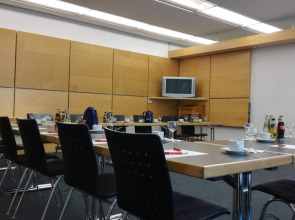 Enjoy Hotel am Studio