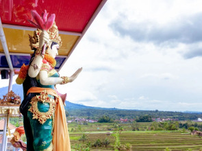 Bhuana Agung Villa & Restaurant