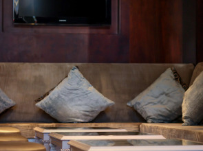 Radisson Blu Le Vendome Hotel, Cape Town