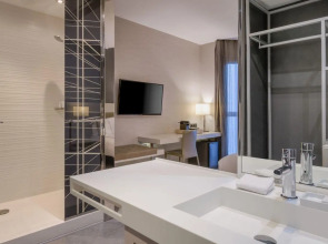 Отель SH Colon Valencia