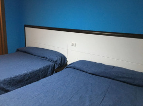 Old Milano House - Hostel