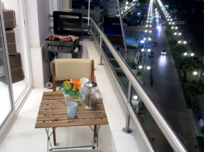 Larnaca Seaview Rooms