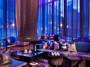 W Boston, a Marriott Hotel