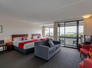 The Parnell Hotel & Conference Centre