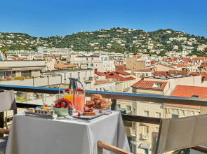 Отель Barriere Le Gray d'Albion