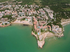 Курортный отель 4R Salou Park Resort I