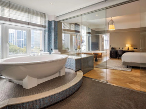 DoubleTree by Hilton Brussels City