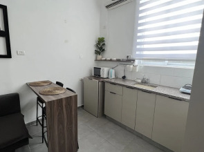 Ha-Carmel Market Apartment