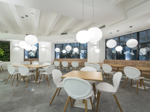 Merchant's Crown Suites and Spa