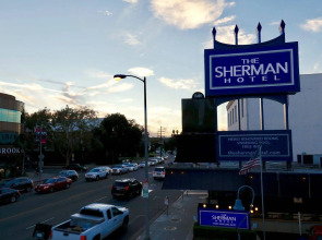 The Sojourn Los Angeles - Sherman Oaks