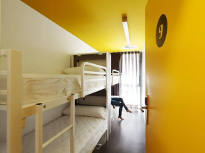 Latroupe Poblenou Beach