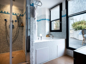 Grand Hotel Champs-Elysees