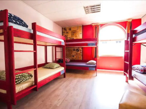 Red Emperor Hostel