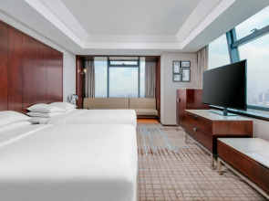 Renaissance Shanghai Zhongshan Park