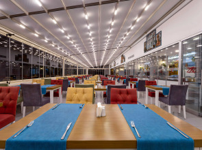 Best Western Plus Khan Hotel