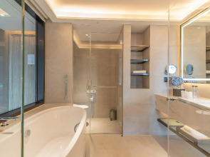 Carlton Hotel Bangkok Sukhumvit