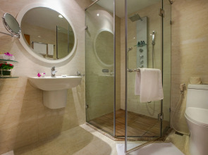 Hanoi Elegance Ruby Hotel