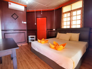 Villamas Perhentian Resort