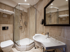 Отель Amberton Cathedral Square Вильнюс