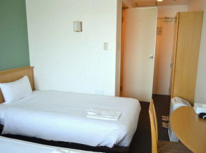 Hiyori Hotel Osaka Suminoekoen Station