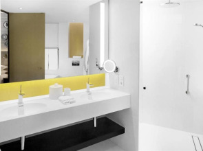 Отель Hilton Amsterdam Airport Schiphol