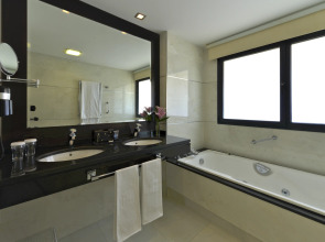 Hotel Cordoba Center