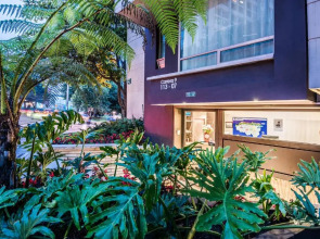 Viaggio Teleport Suites