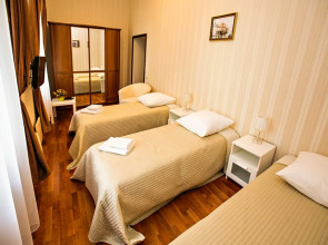 Gorkoff at Malaya Bronnaya