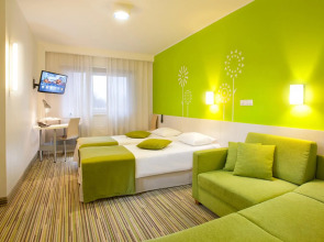 Tallink Express Hotel