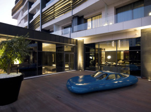 The Met Hotel, a member of Design Hotels