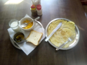 Hotel Raj Bed & Breakfast