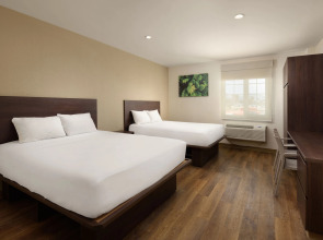 Extended Suites Tijuana Macroplaza