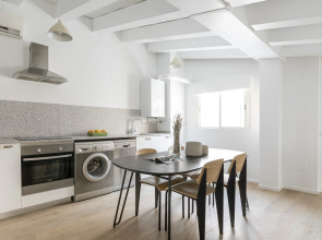 Aspasios Calle Mayor Apartments