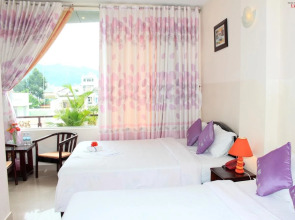 Phuong Nhung Hotel