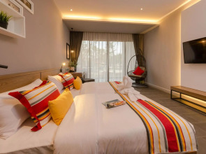 The Gallery Hotel Nai Harn