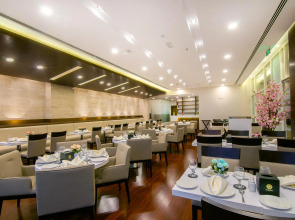 Al Murooj Grand Hotel