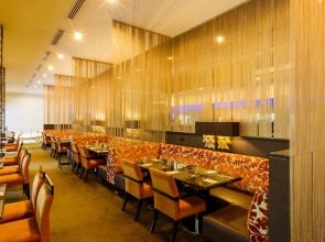 Riande Aeropuerto Hotel & Casino